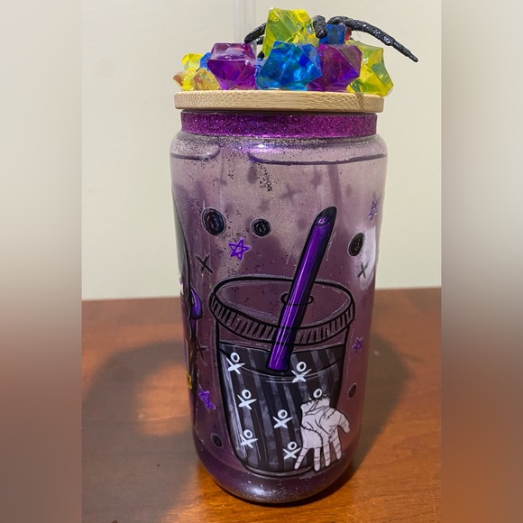Wednesday Addams Liquid Glitter 16oz Glass Tumbler NWT Handmade - Picture 5 of 6